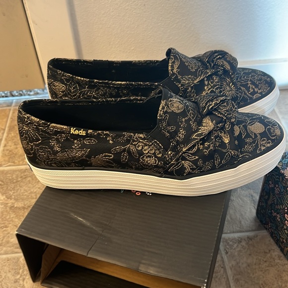 KEDS NWOT size 8.5 slip on! Rifle Paper Co collaboration - Picture 5 of 6